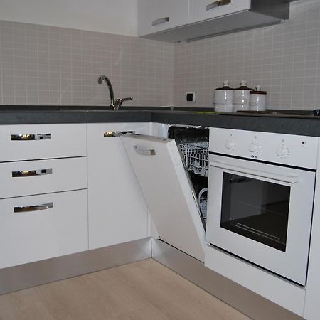 Residenza Finestra Sul Parco Apartment Comano Terme Room photo