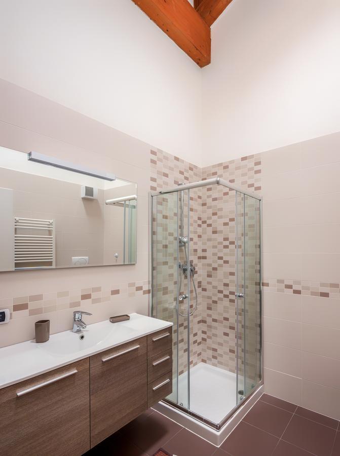 Residenza Finestra Sul Parco Apartment Comano Terme Exterior photo